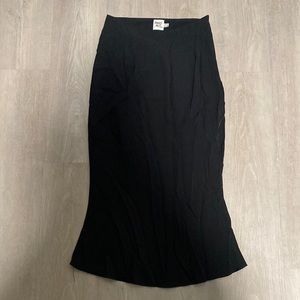 Black midi skirt
